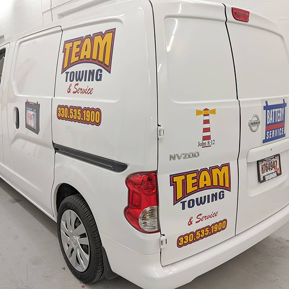 Team Towing Nissan Vehicle Decals
