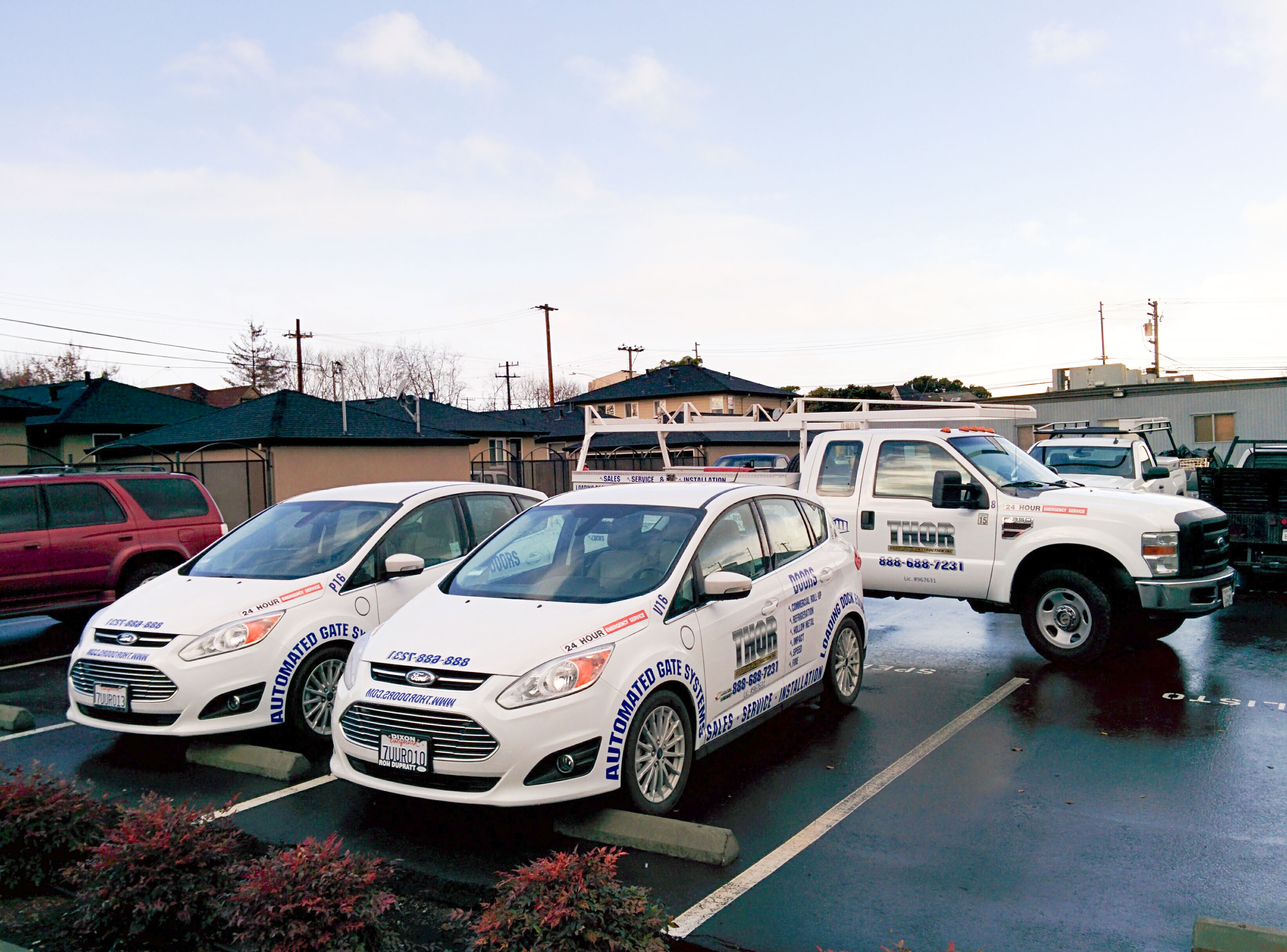 Thor Automated Gate System fleet wrap on vehicles