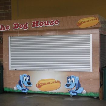 the dog house restaurant outdoor signage