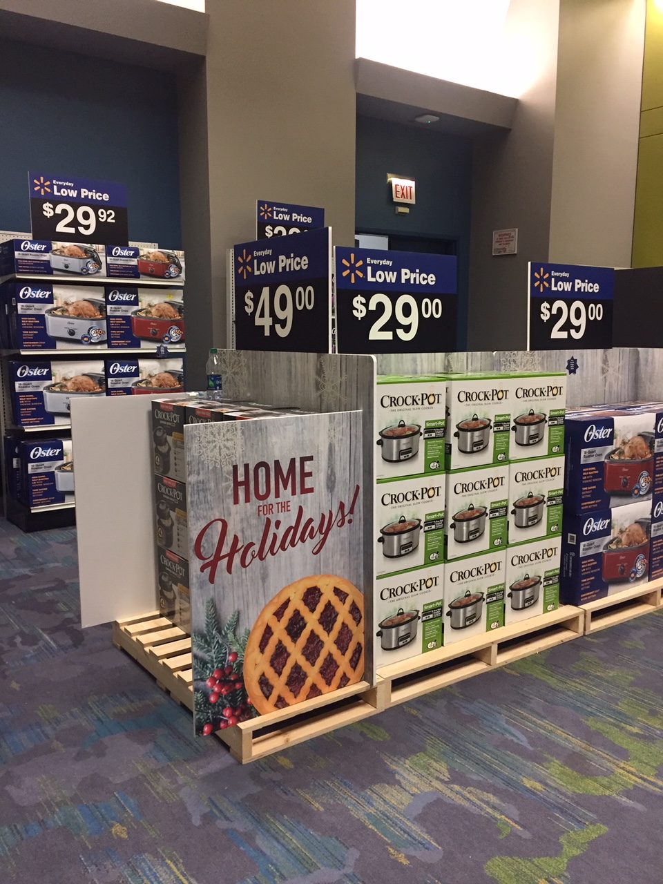 Walmart home appliance displays with custom signage by SpeedPro imaging. 