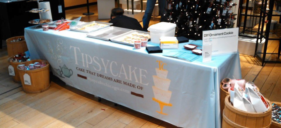 Tipsycake Cake that Dreams Are Made Of table cover