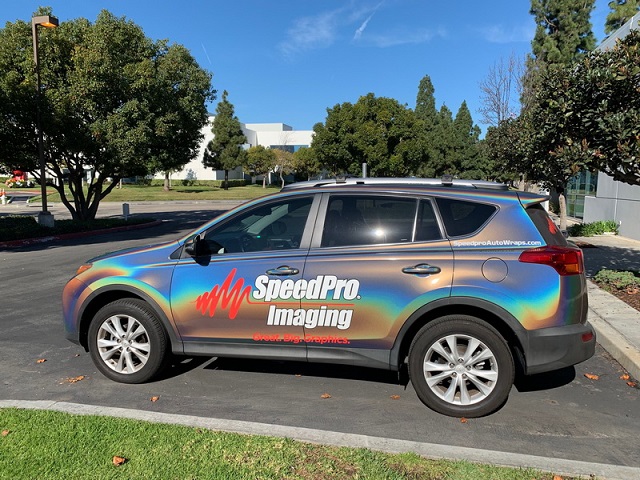 holographic SpeedPro Imaging cars with custom graphics