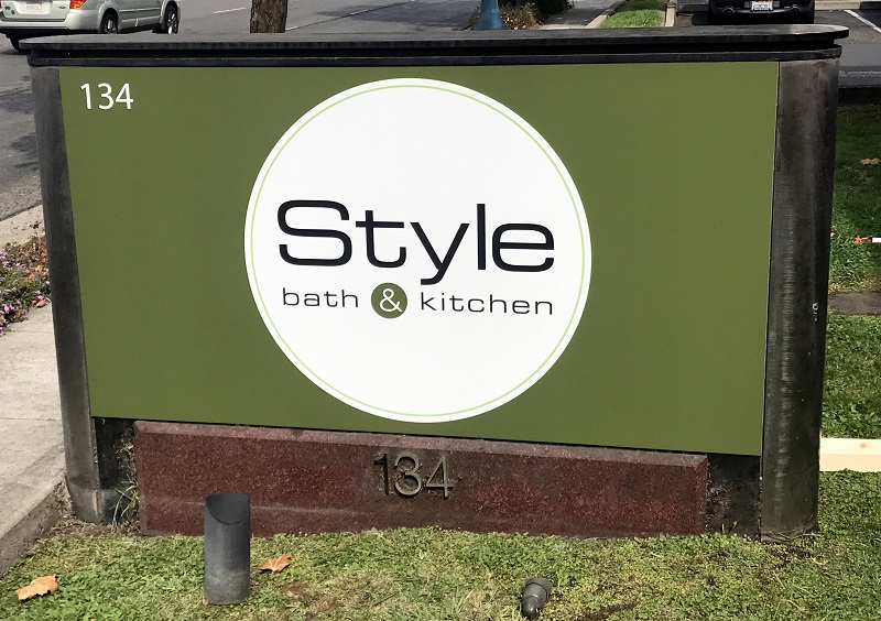 Style Bath & Kitchen outdoor signs