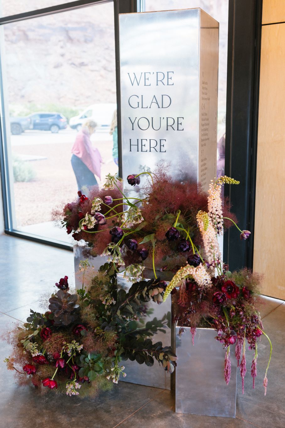 jessie zach chic moab wedding red earth venue-891