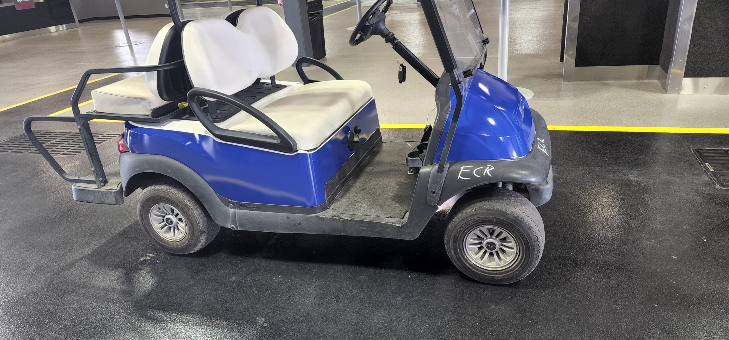 golf cart wrapped in vinyl