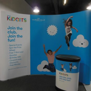 Kidgits roll up banner and table stand