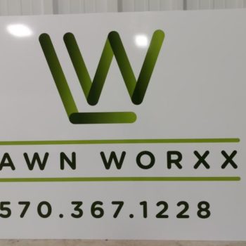 Lawn Worxx sign