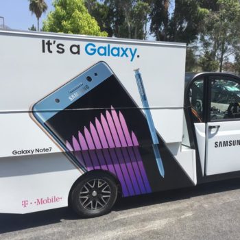 Galaxy Note7 vehicle wrap advertisement