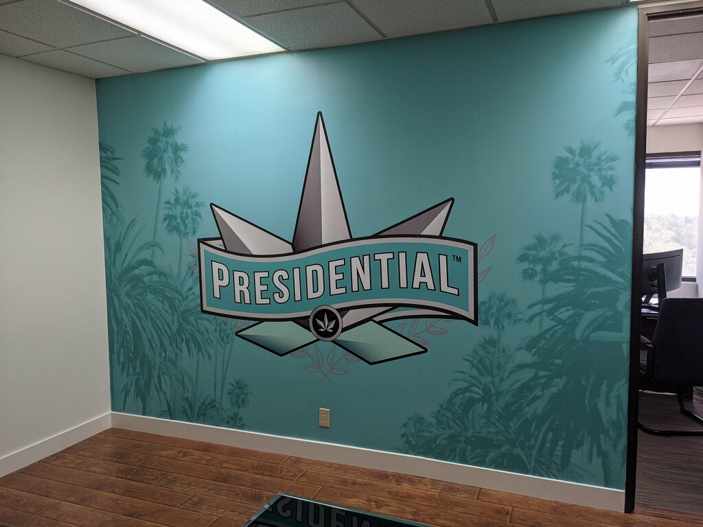 Presidential blue wall mural