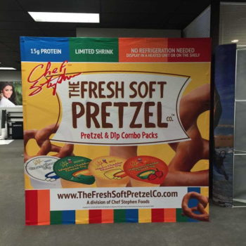 The fresh soft pretzel co. sign