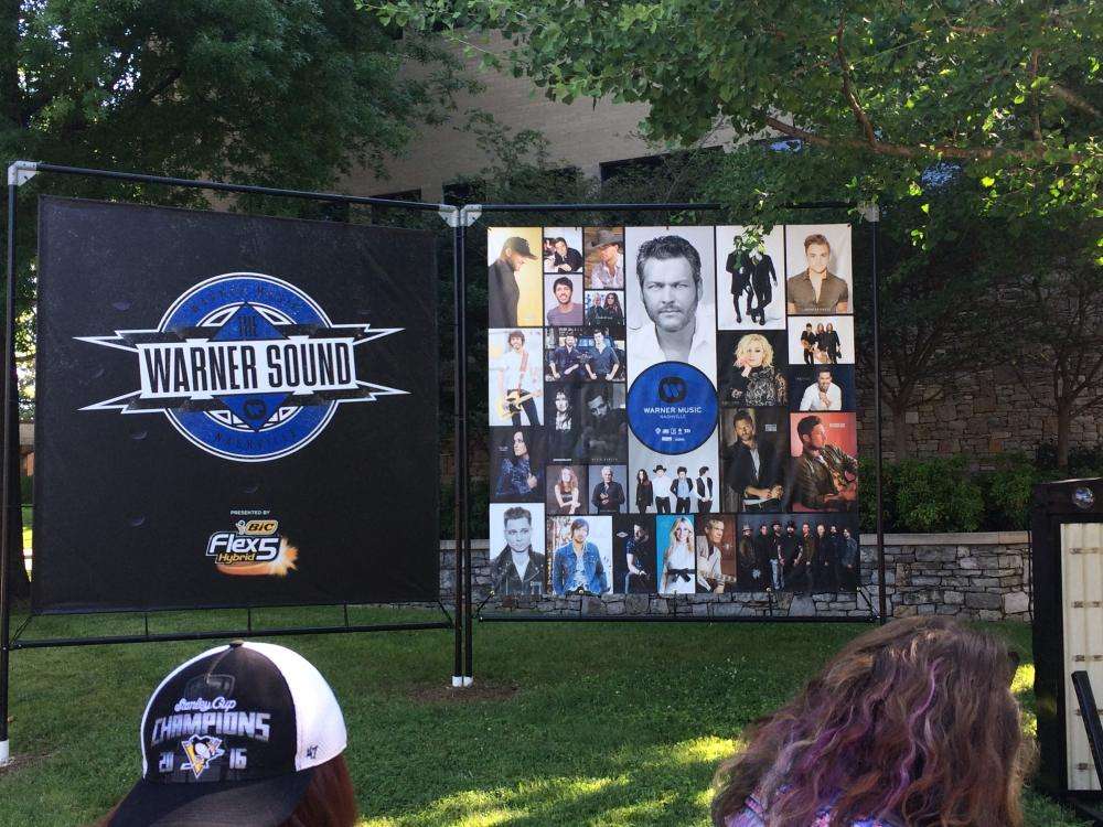 Warner Music Nashville banner
