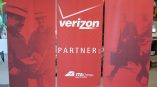 Retractable Banners for Verizon - red