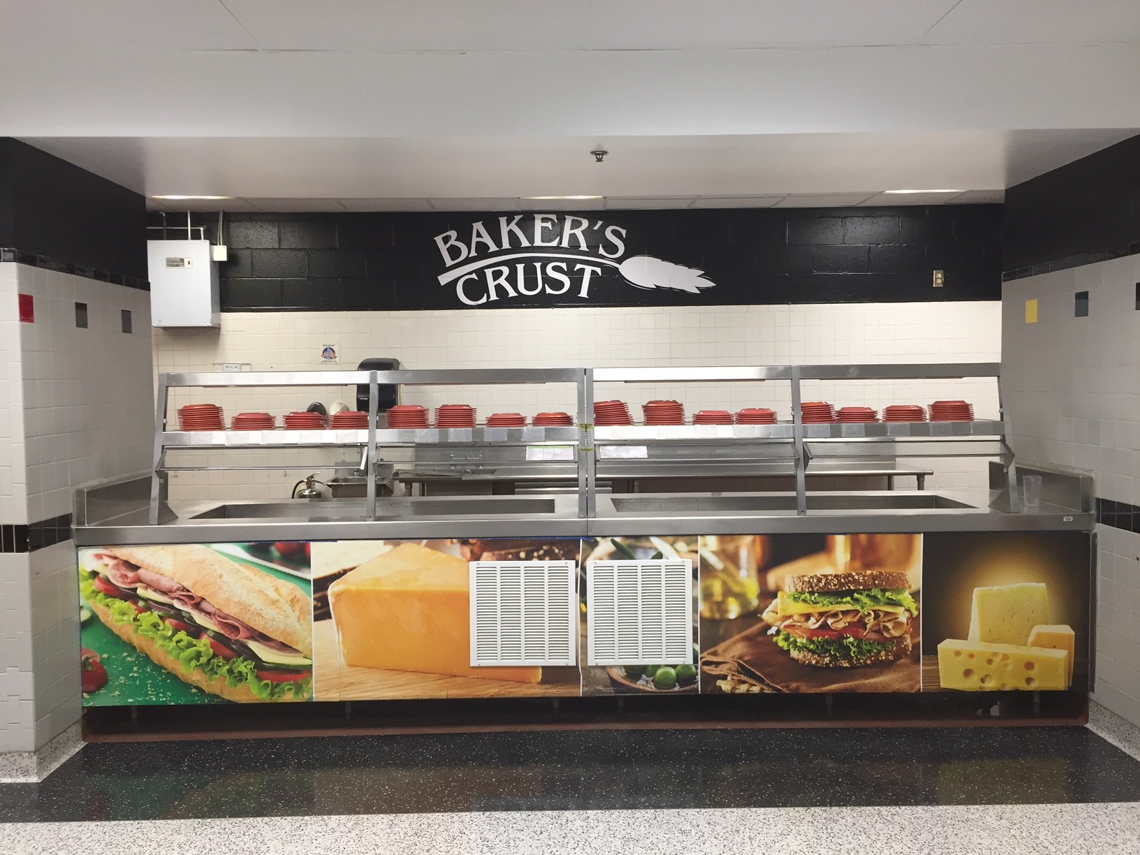 Baker's Crust sandwhich station lettering