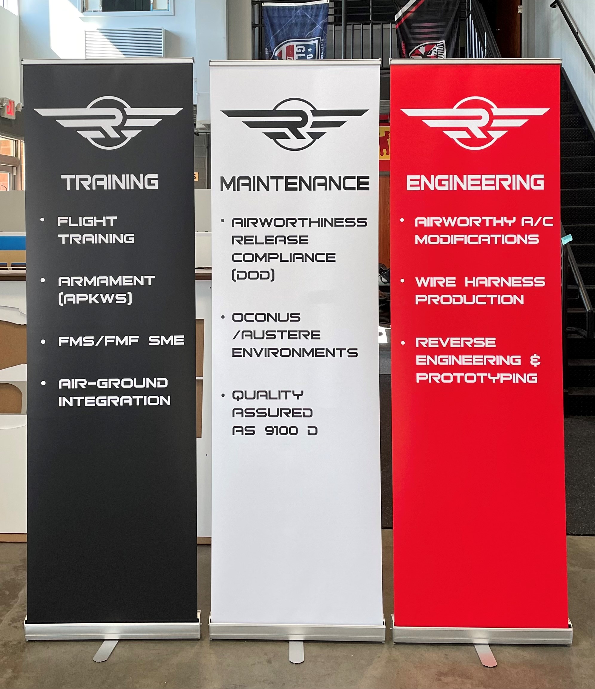 Bannerstands are great ways to capture attention at meetings
