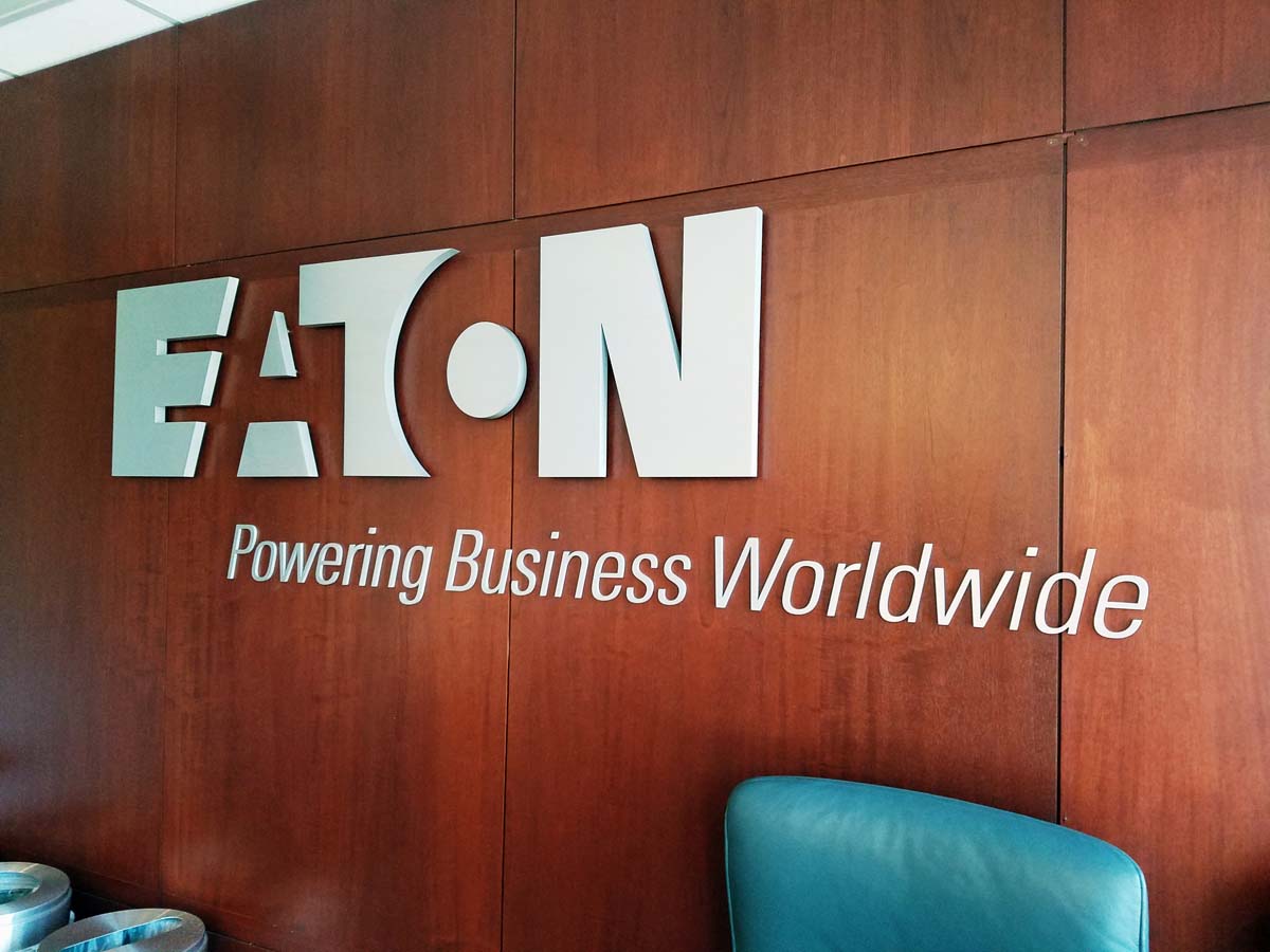 Eaton dimensional wall letters
