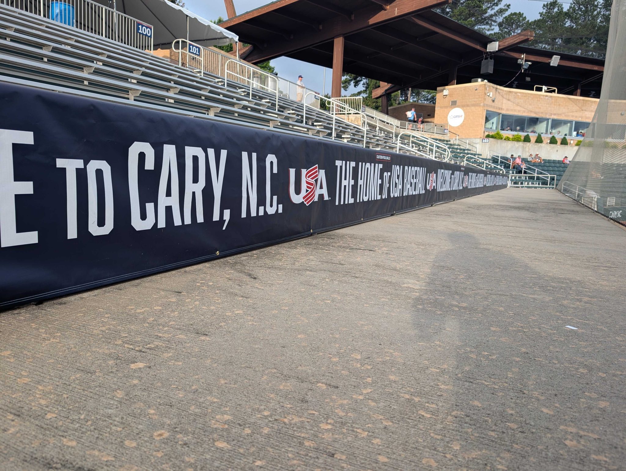 custom outdoor stadium vinyl banner