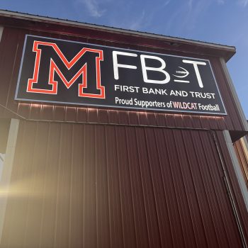 Lit Outdoor Signage Morrison Oklahoma