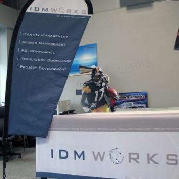 IDM Works feather sign trade show display