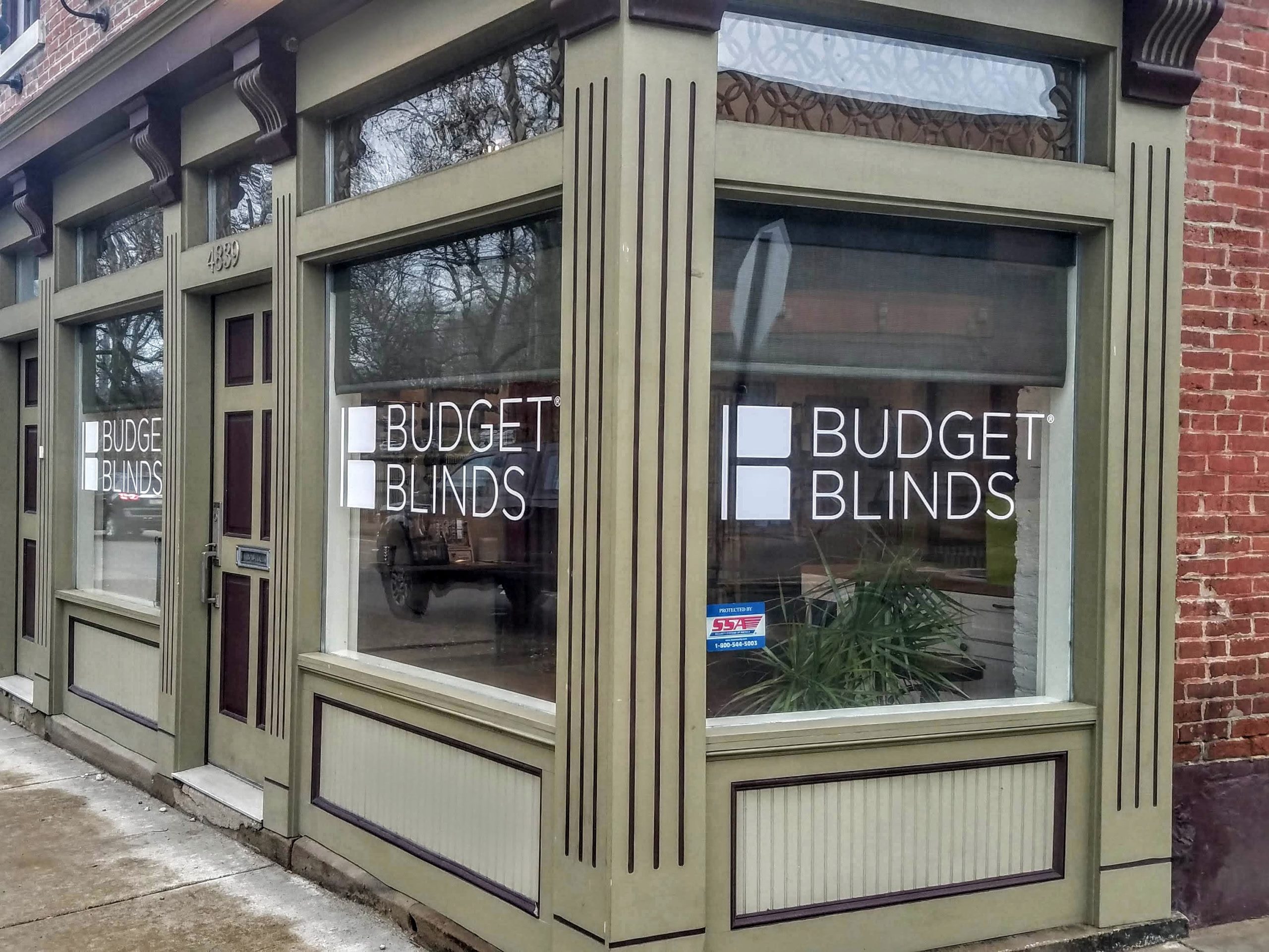 Budget Blinds window graphic 