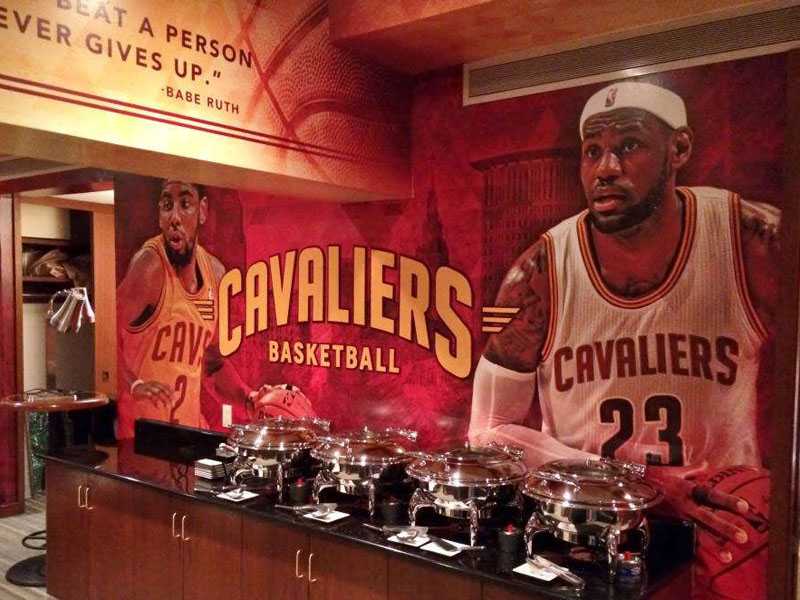 Why Businesses Are Investing in Photo Wallpaper Murals for Branding