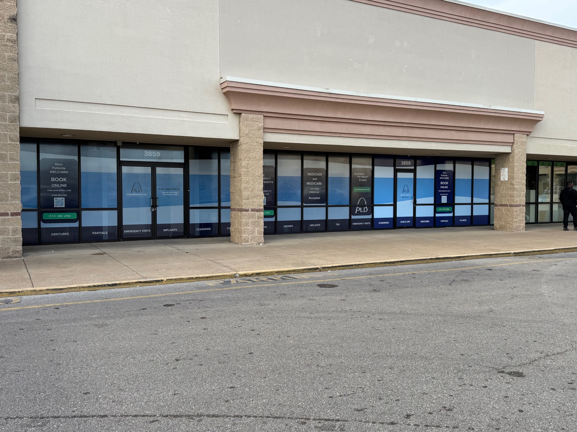 Speedpro St. Louis - Pine Lawn Dental Windows