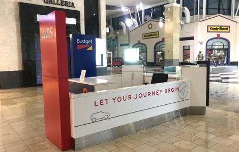 retail booth in mall for avis and budget
