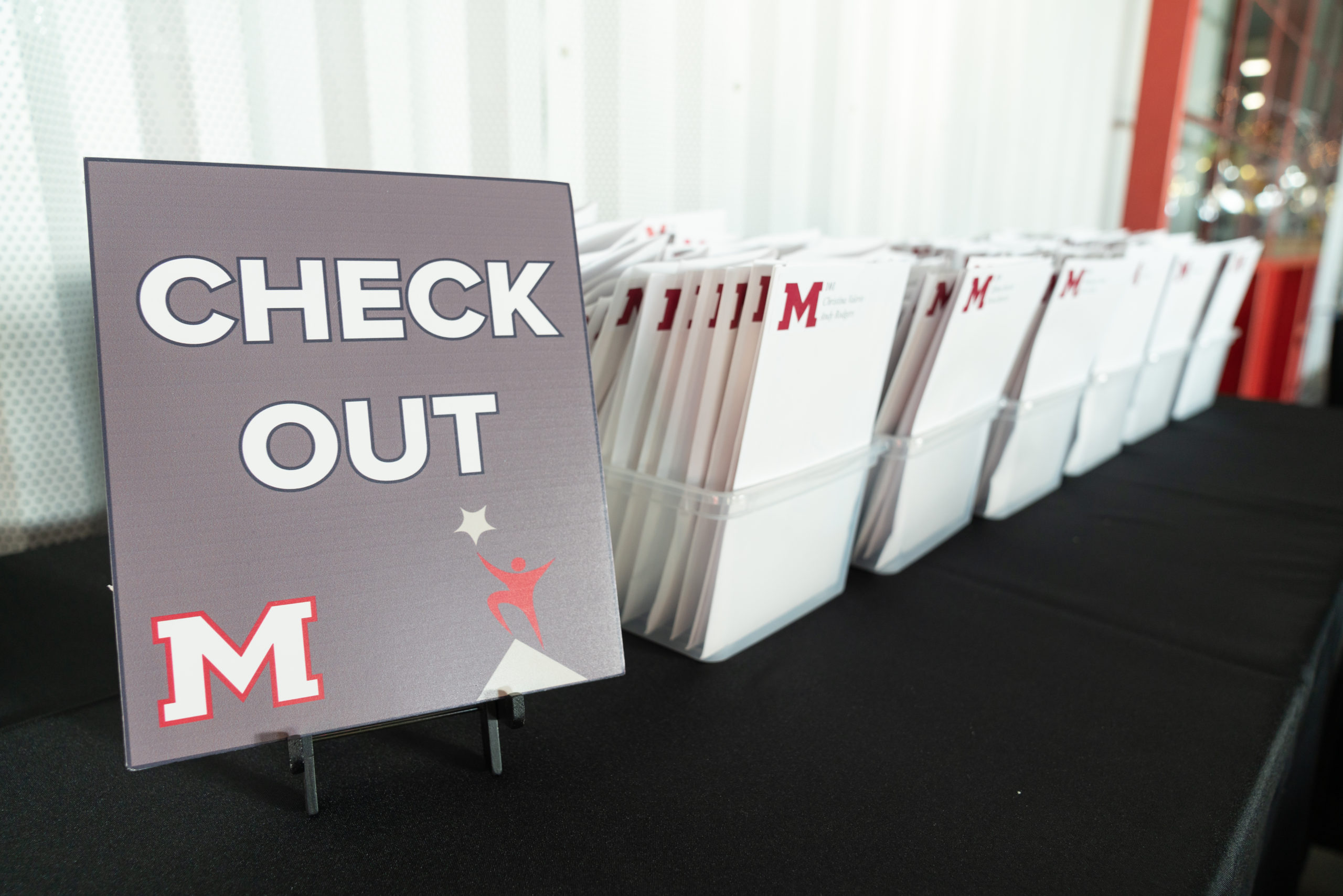 Event graphics: Tabletop <span>trade show display</span>