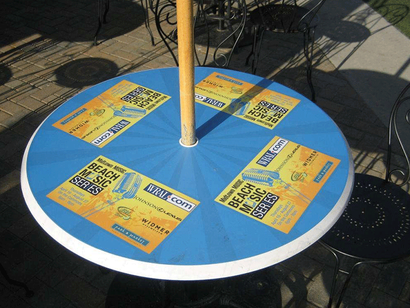 Table Toppers and <span>Printed Throws</span>