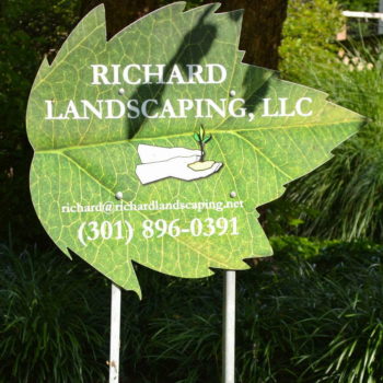 Richard landscaping leaf-shape printed outdoor sign