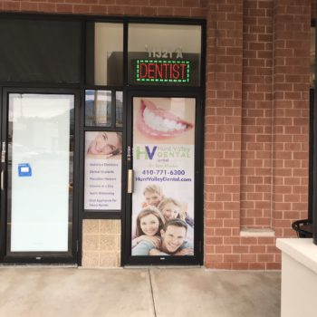 Curb graphic on door for HV Hunt Valley Dental 