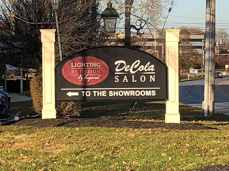 DeCola Salon outdoor sign