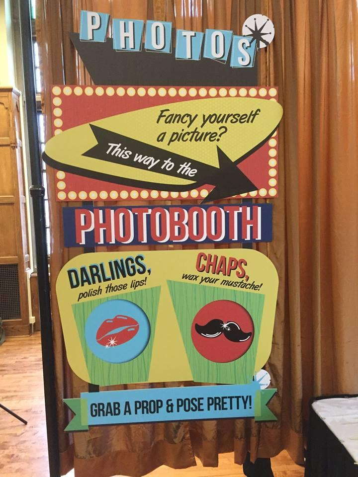 a point of purchase display banner for a photobooth